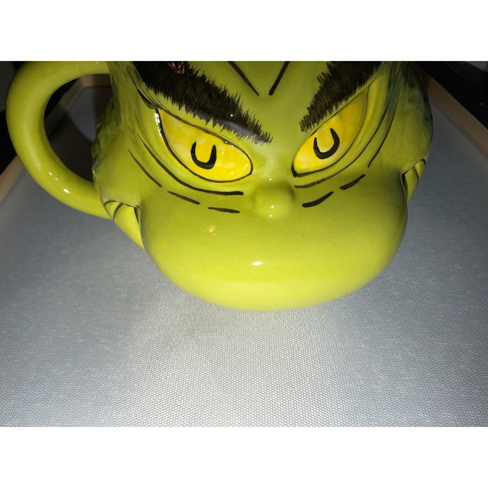 The Grinch Sculpted Mug Dr Seuss Christmas Holiday Ceramic 20 oz